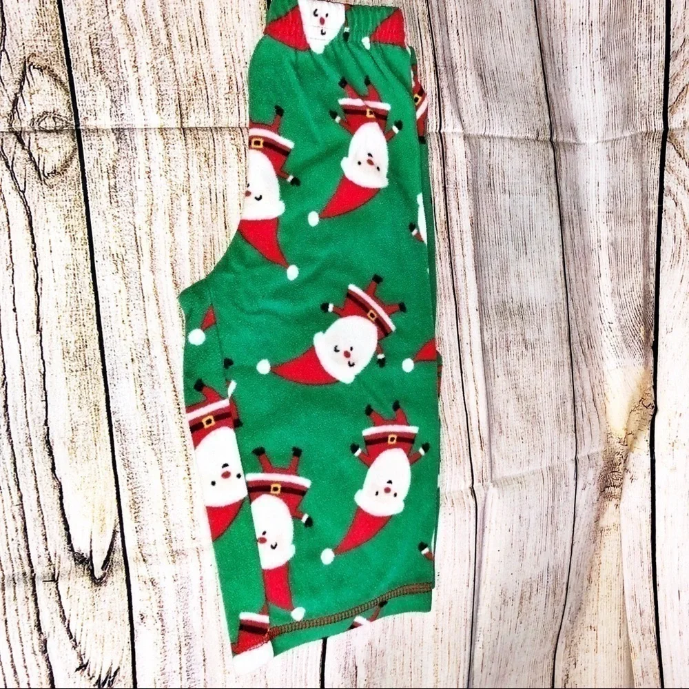 Carters kids Santa fleece 2 piece pajamas Size 12 Months